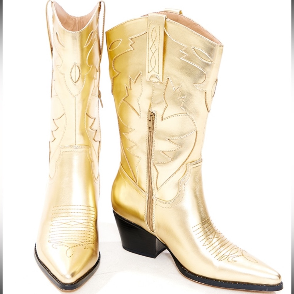 GOLD FAUX LEATHER METALLIC SHINE BLOCK HEEL LOW WESTERN CALF BOOT